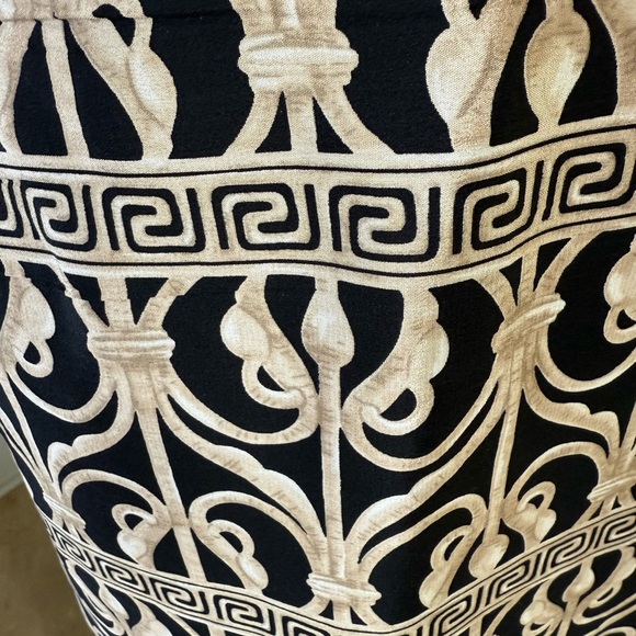 Talbots ladies 100% silk skirt excellent condition size 16 fully lined - Picture 7 of 9